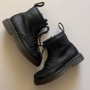 Dr Martens Classic black boots